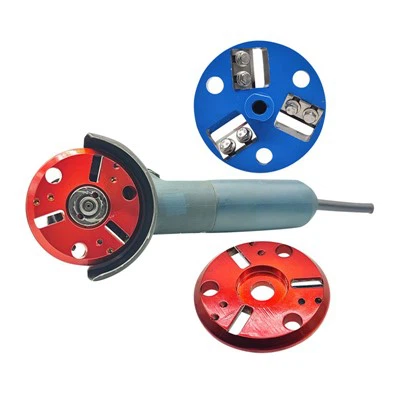 Pisau Cakram Ukir Kayu Tiga Gigi